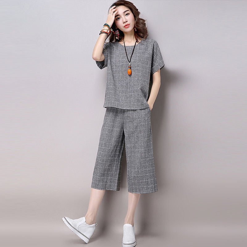 Women's Loose Short-sleeved Cropped Wide-leg Pants Suit